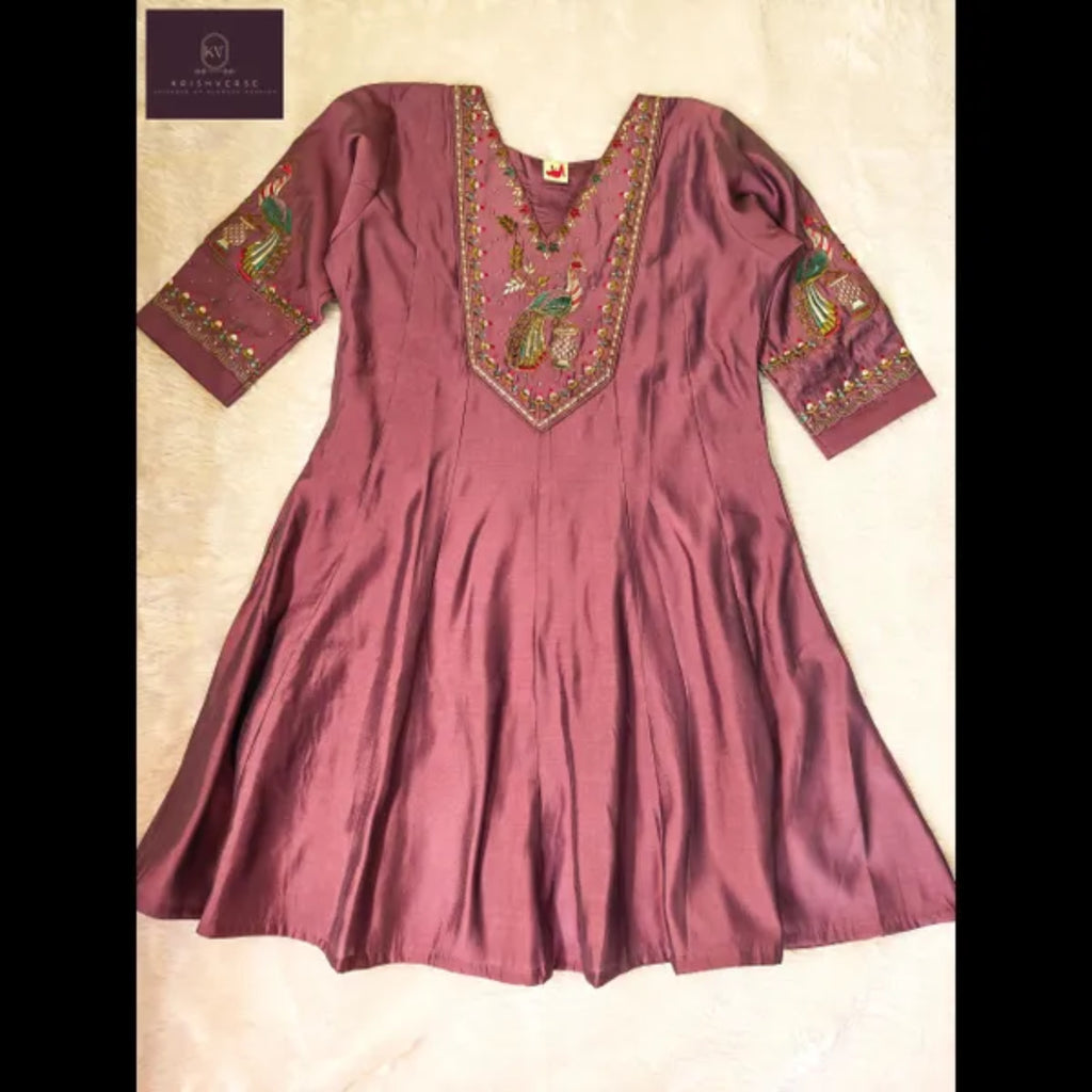 Lavender Embroidered Kurta Set with Dupatta (Festive / Occasion Wear)
