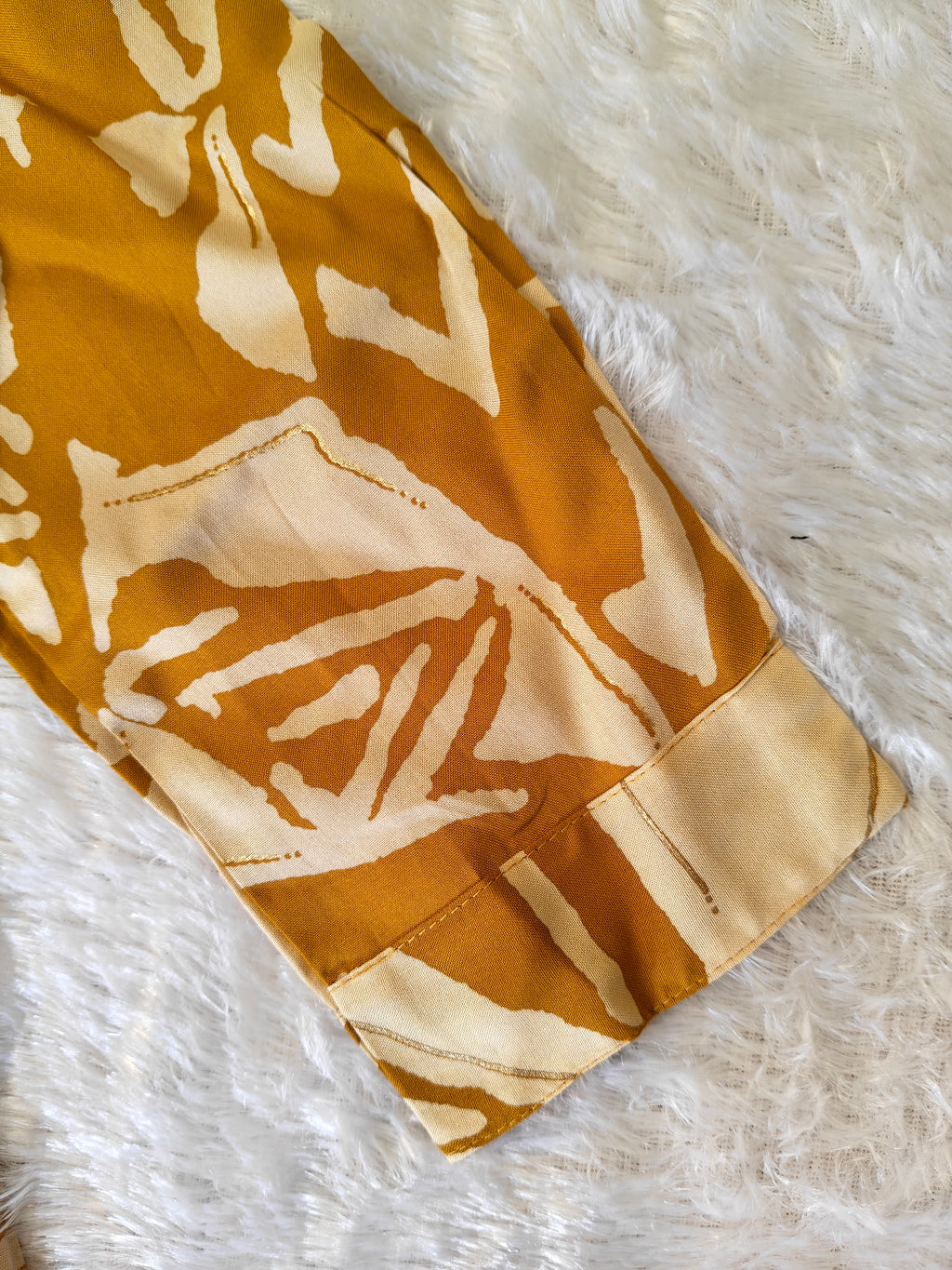 Mustart Cord Set | Premium Liva Reyon Fabric | Abstract Print with Gold Highlights