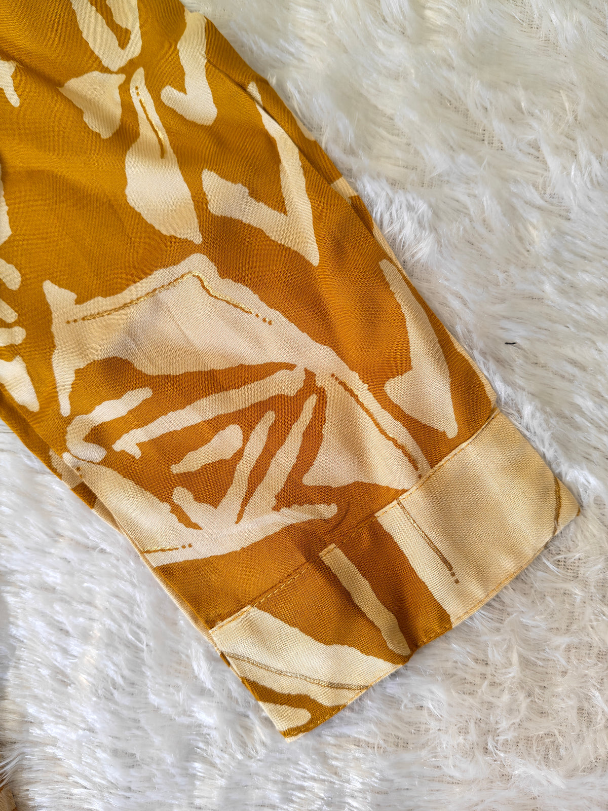 Mustart Cord Set | Premium Liva Reyon Fabric | Abstract Print with Gold Highlights