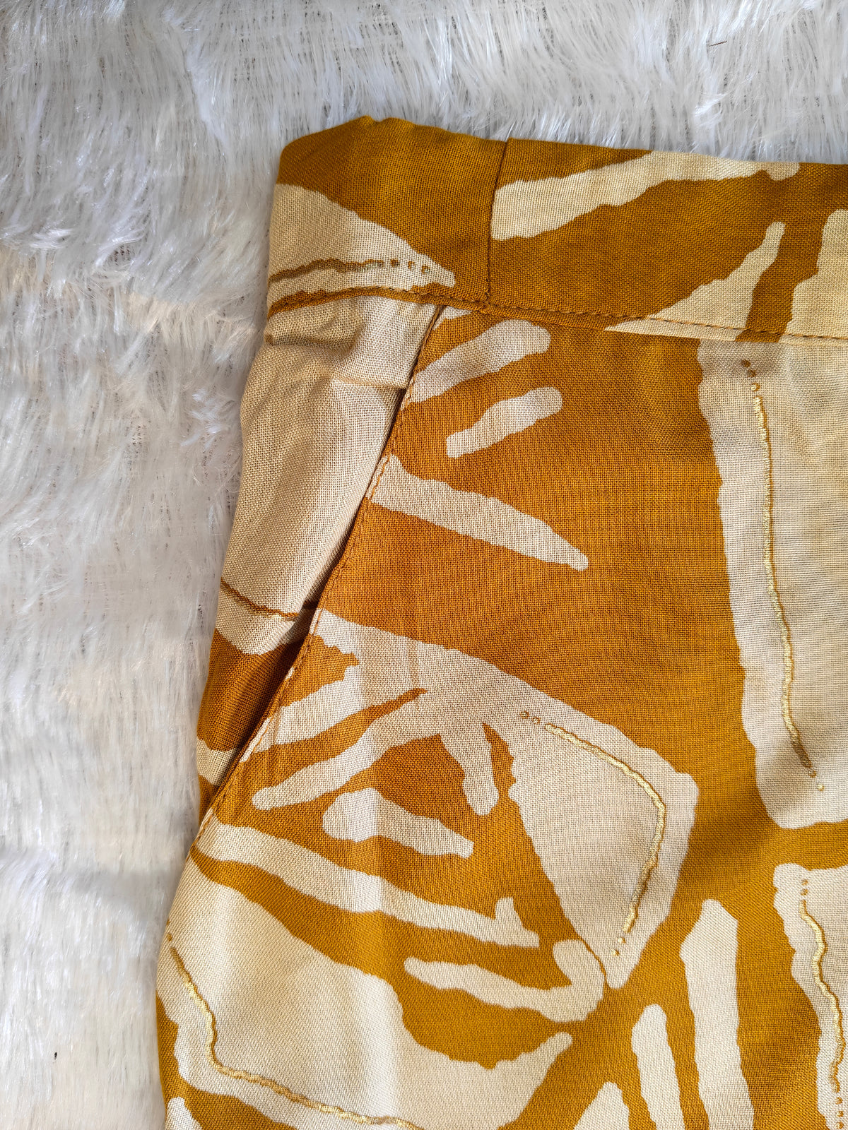Mustart Cord Set | Premium Liva Reyon Fabric | Abstract Print with Gold Highlights
